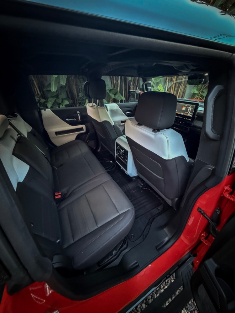 Hummer Hummer EQ — foto 6